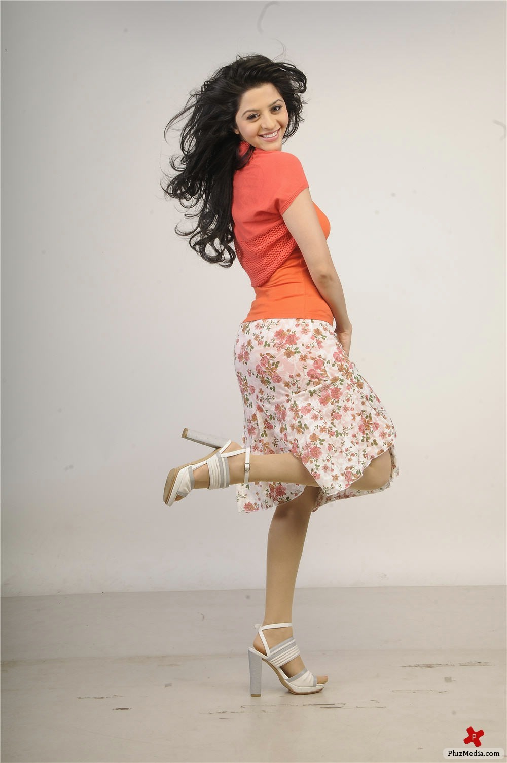 Vedika Latest Photo Shoot Pictures | Picture 84343